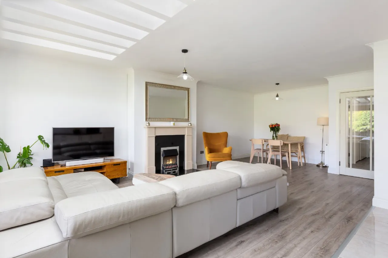 Photo of 11 Denewood, Beechpark Avenue, Castleknock, Dublin 15, D15 EY91