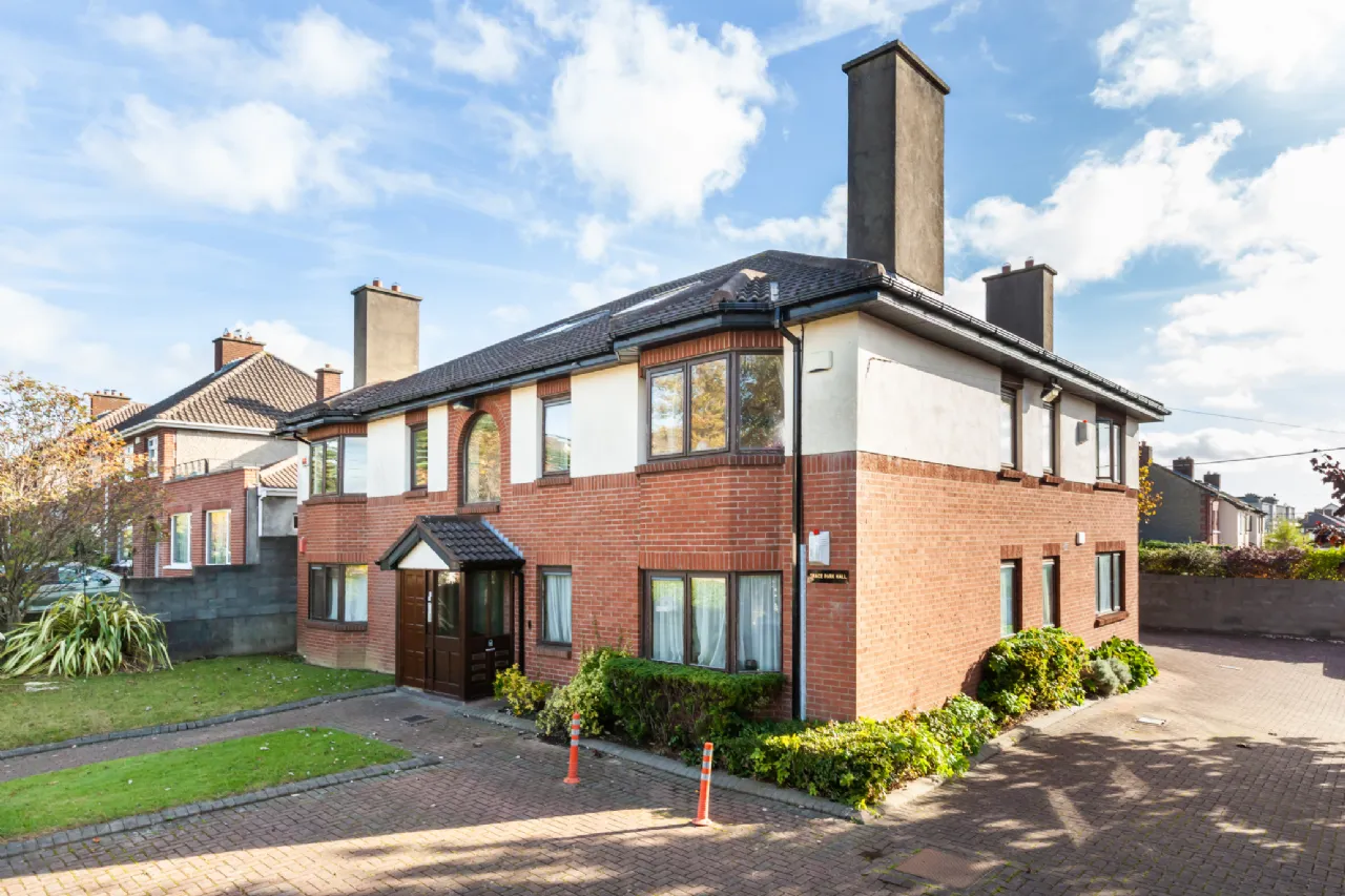 Photo of 4 Grace Park Hall, Drumcondra, Dublin 9, D09 YN79