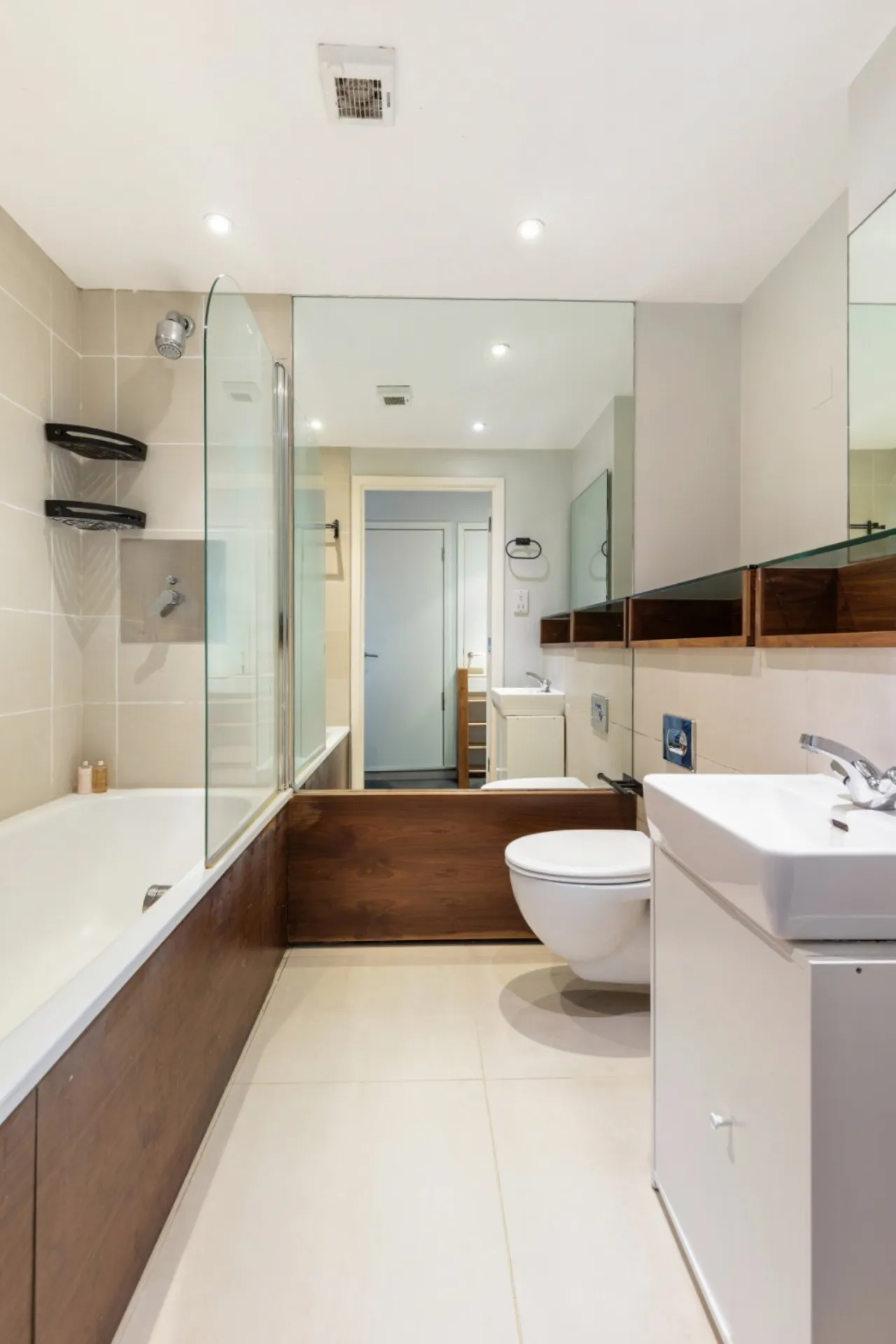 Photo of Í, 24 The Discovery Building, Royal Canal Park, Ashtown, Dublin 15, D15 XC82