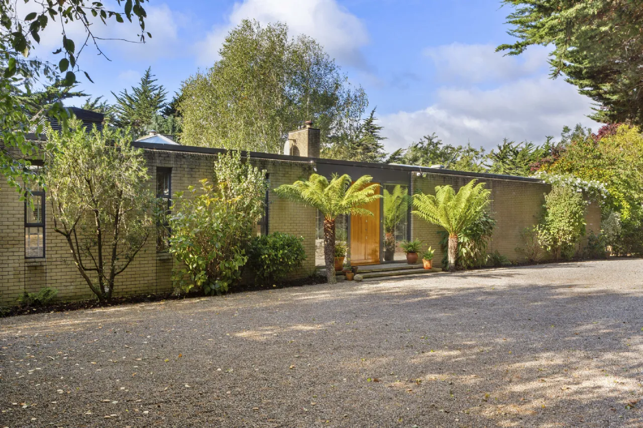 Photo of Glencarrig, Falls Road, Shankill, Dublin 18, D18X2T8