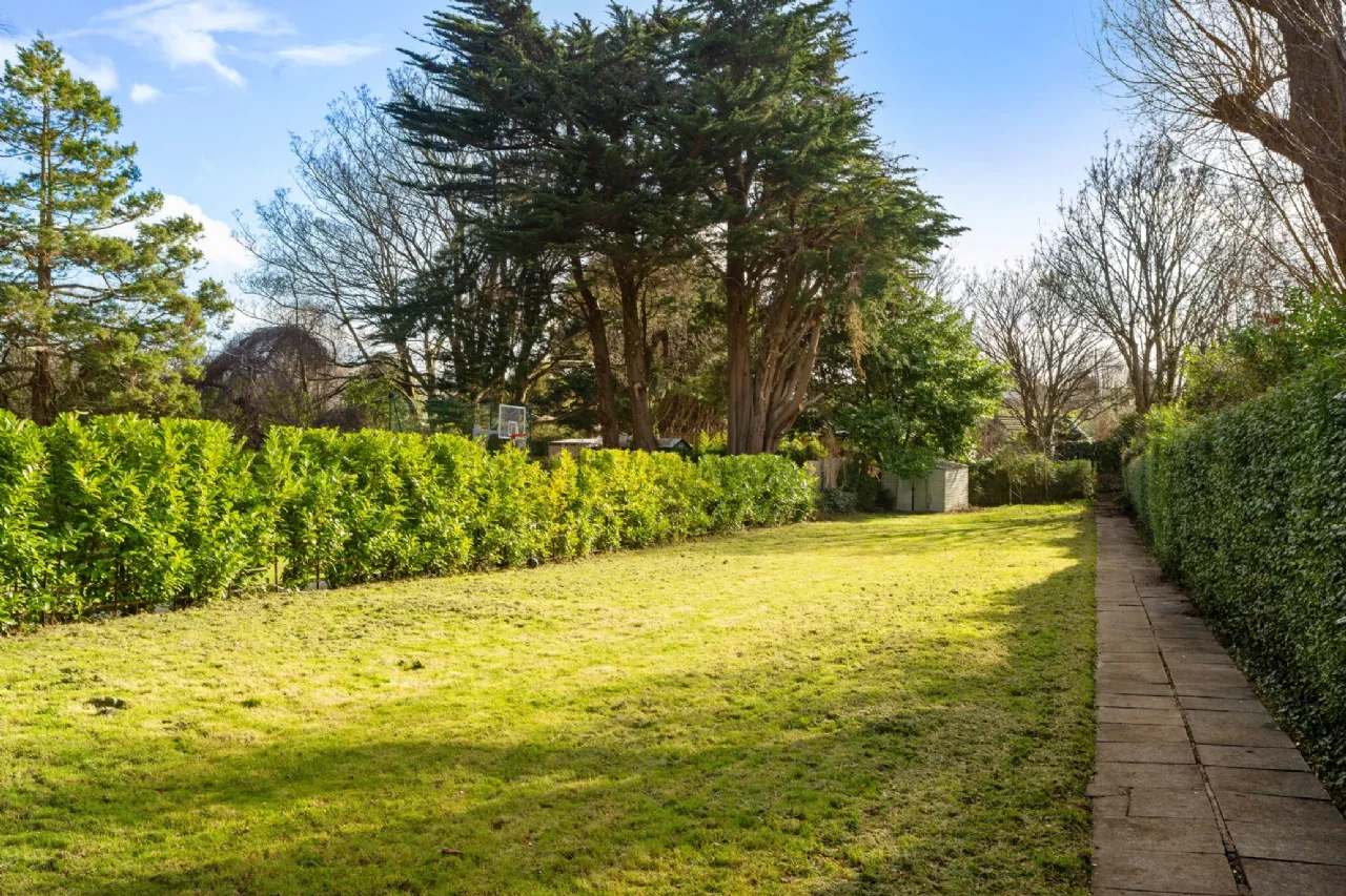 Photo of 59 Ailesbury Road, Ballsbridge, Dublin 4, D04 A2W1