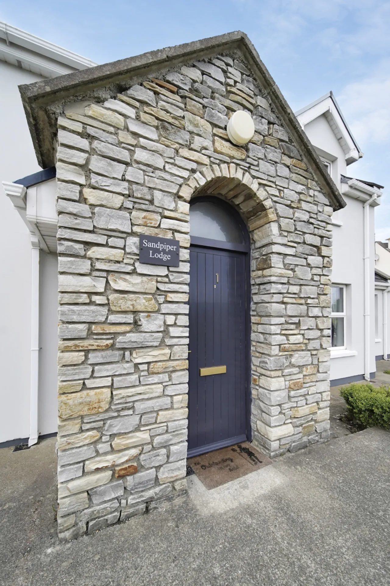 Photo of Sand Piper Lodge, 1 Ballymastocker Heights, Portsalon, Co. Donegal, F92X085