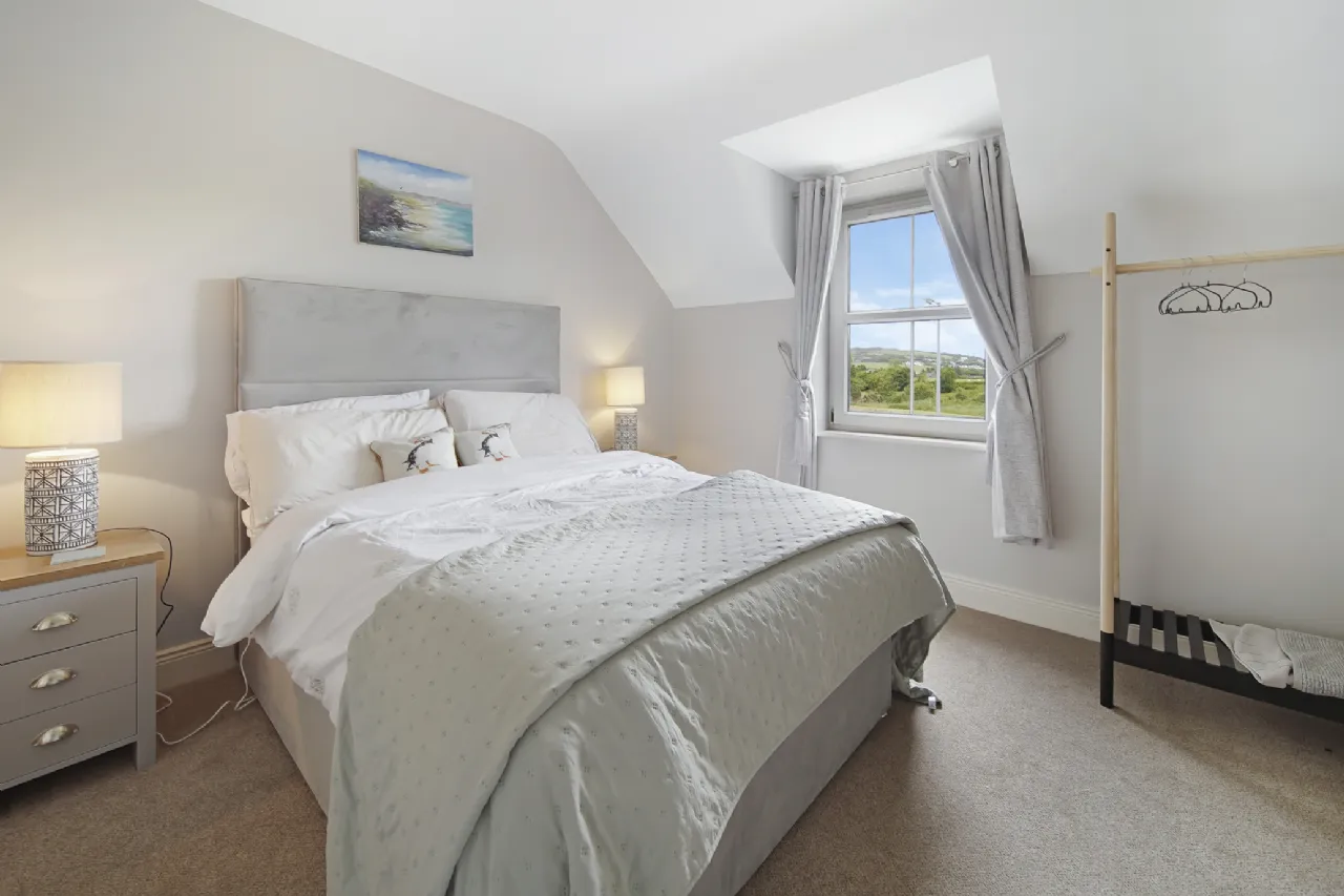 Photo of Sand Piper Lodge, 1 Ballymastocker Heights, Portsalon, Co. Donegal, F92X085