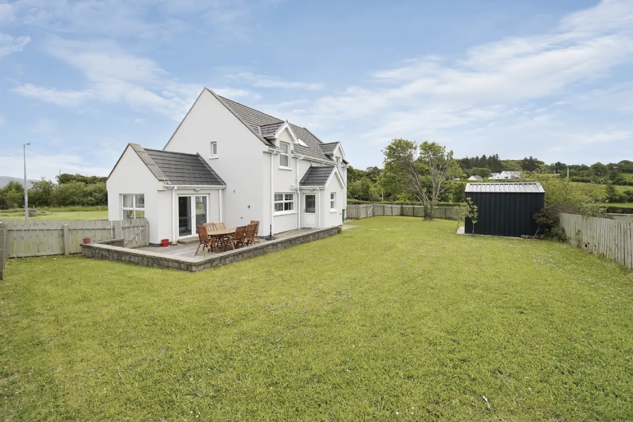 Photo of Sand Piper Lodge, 1 Ballymastocker Heights, Portsalon, Co. Donegal, F92X085